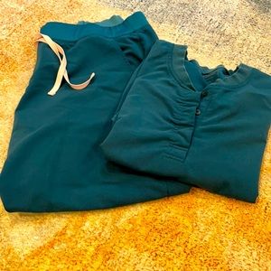 Figs Caribbean Blue scrub set XXL petite